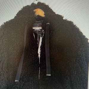 Urban Outfitters NWT Women’s Casey Sherpa Fur Hooded zip up jacket